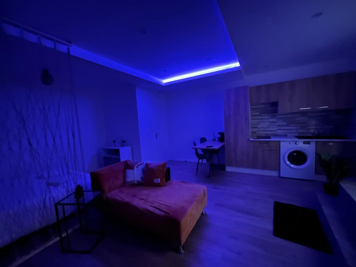 Appartement Luxe Jaune Saint-Etienne  Luaran gambar