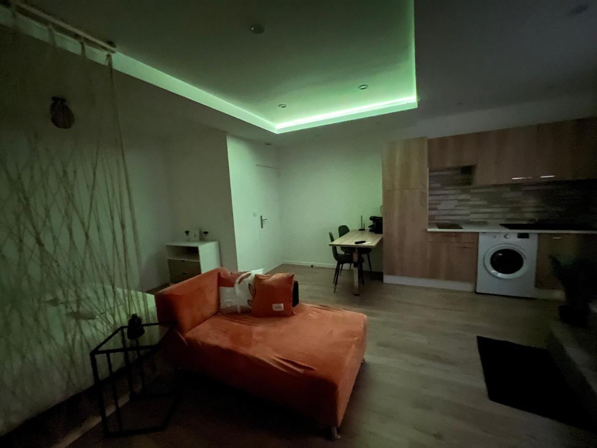 Appartement Luxe Jaune Saint-Etienne  Luaran gambar