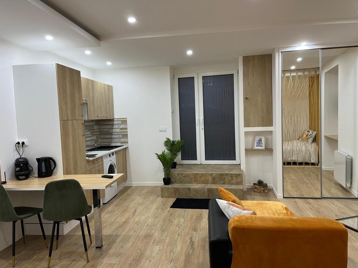 Appartement Luxe Jaune Saint-Etienne  Luaran gambar